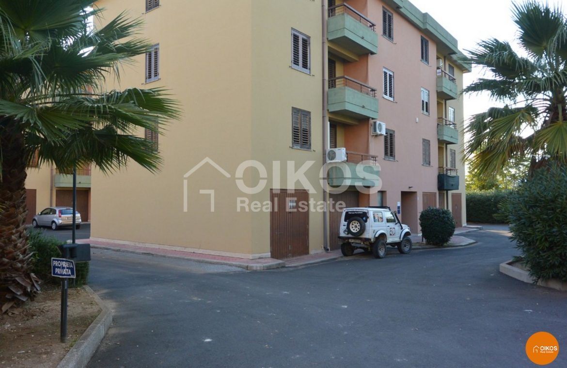 Appartamento con garage in Via Dei Mille